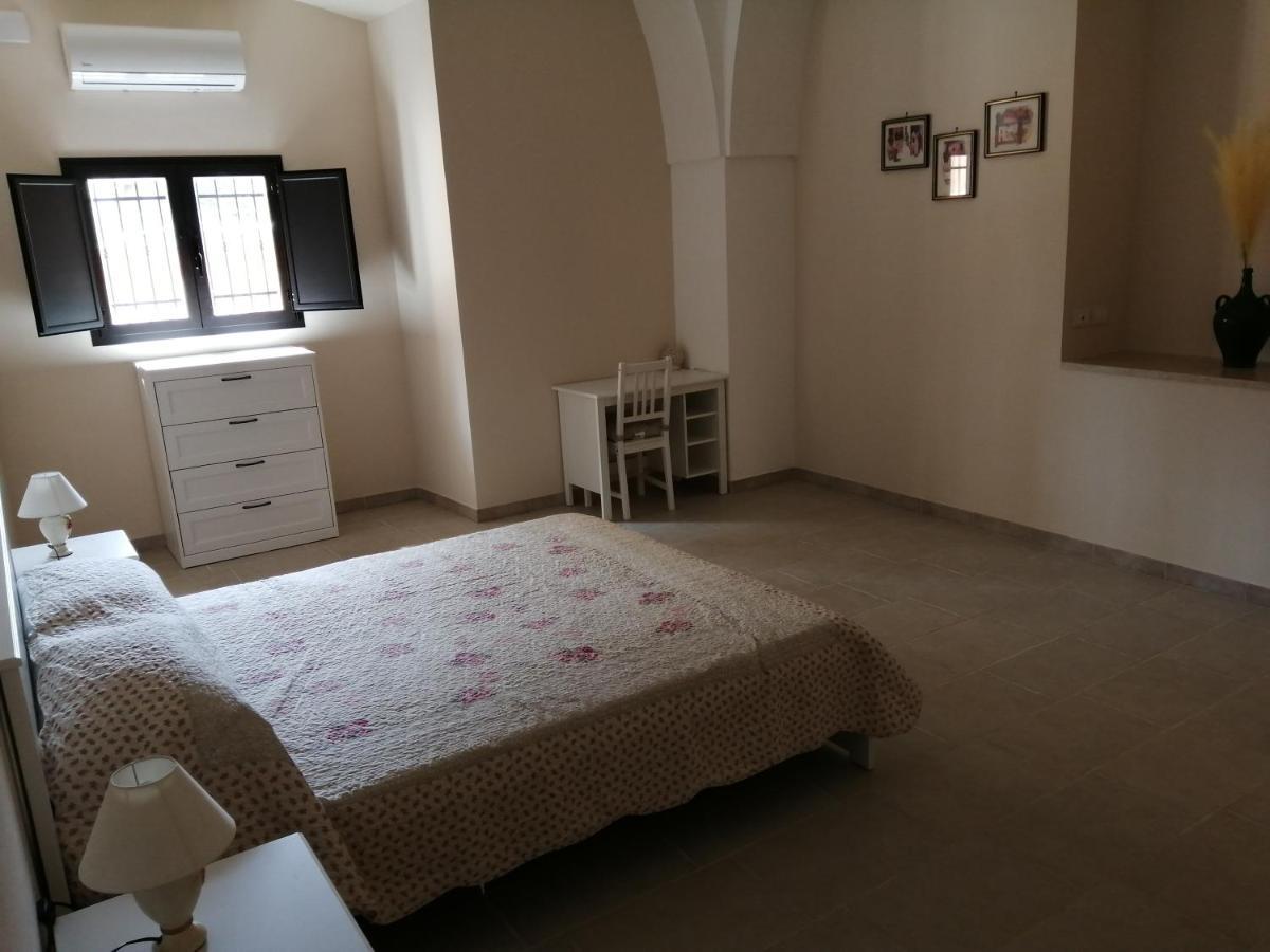 Ferienwohnung Casa Dell'Arco Monopoli Exterior foto